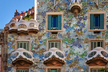1743150752_BCN_RED_Casa Batllo_shutterstock_593988104.jpg